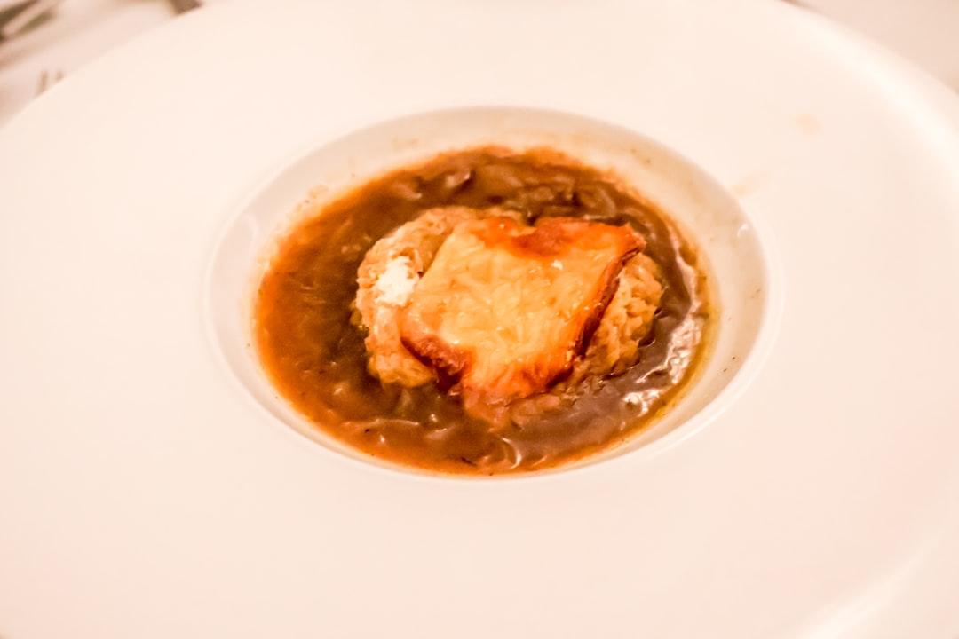 French Onion Soup (Soupe à l'Oignon Gratinée) — Soup recipe plated