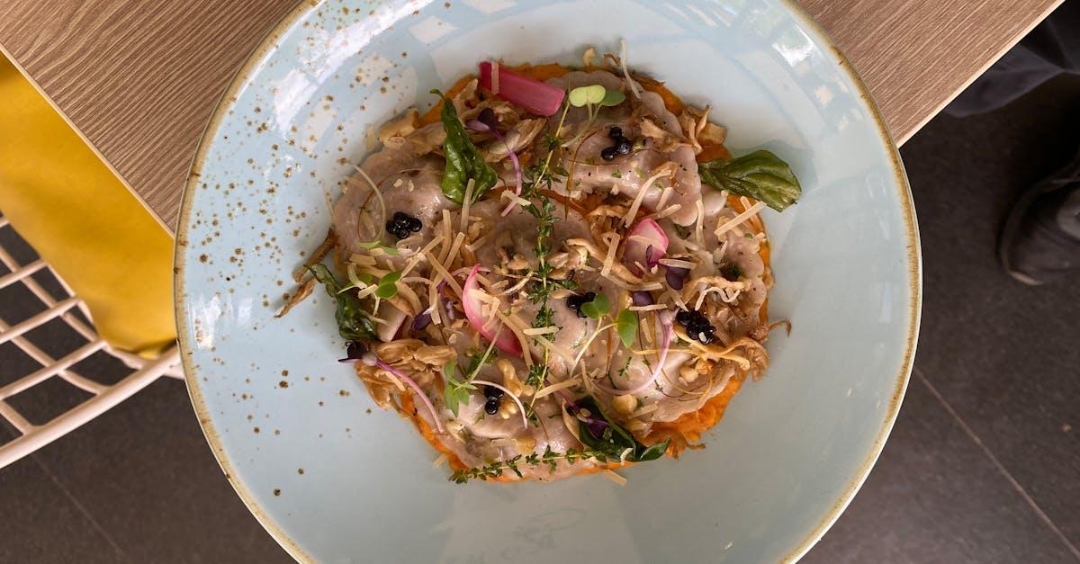 Stovetop Mac and Cheese — Pasta recipe plated