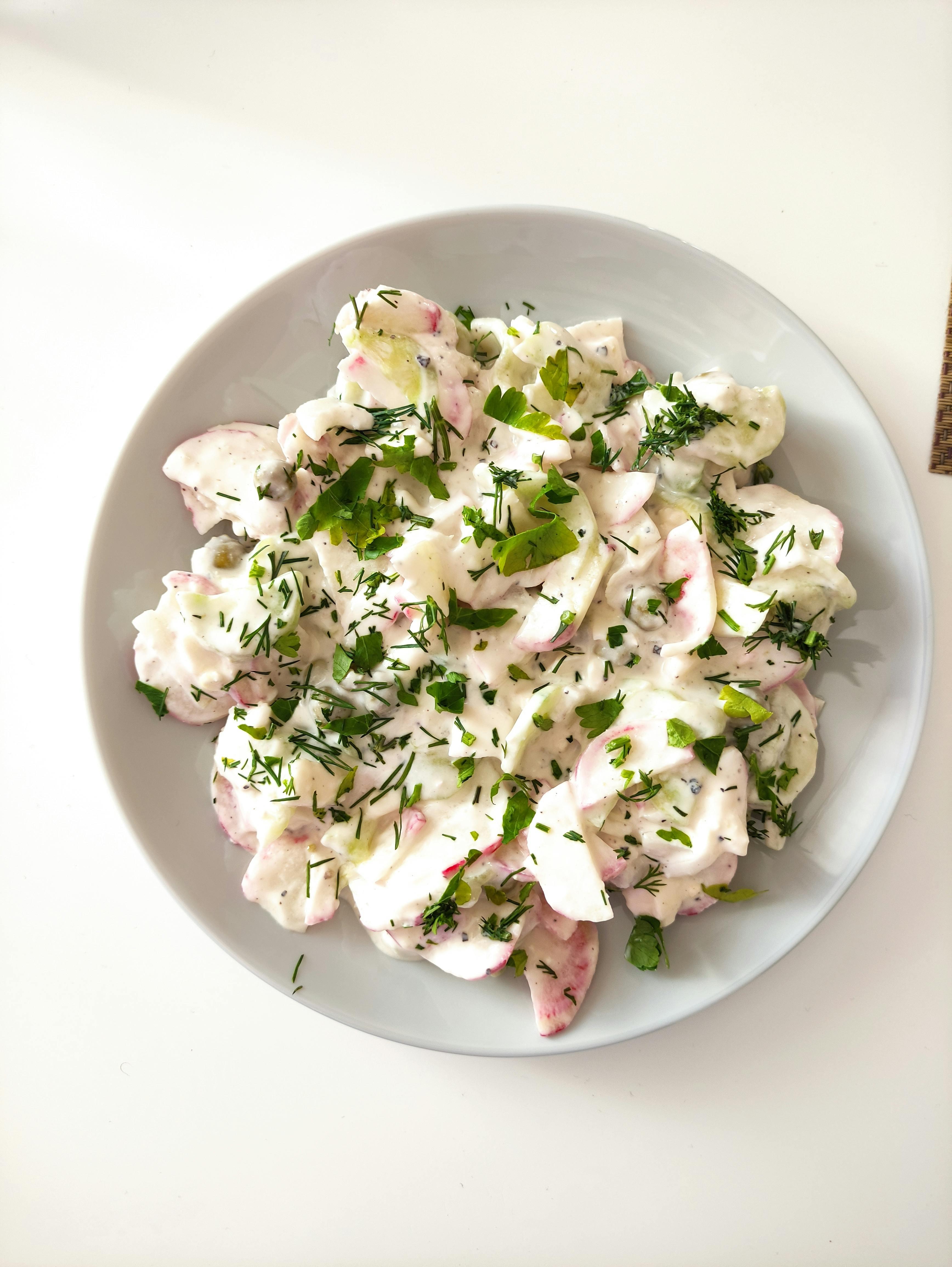 Mizeria (Polish Cucumber Salad in Sour Cream) — salad recipe plated
